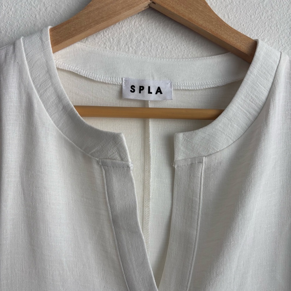 NWOT SPLA White Ivory Short Sleeve V-Neck Relaxed Fit Casual Versatile Blouse L - Picture 3 of 8